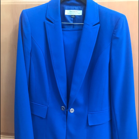Tahari blue suit - Picture 2 of 4